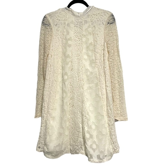 HD in Paris Enid Lace Swing Dress Ivory - Picture 10 of 13